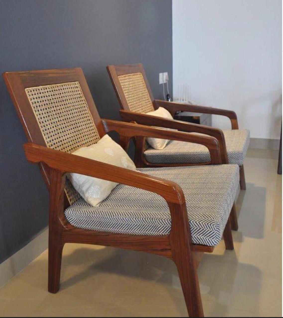 Chair 10