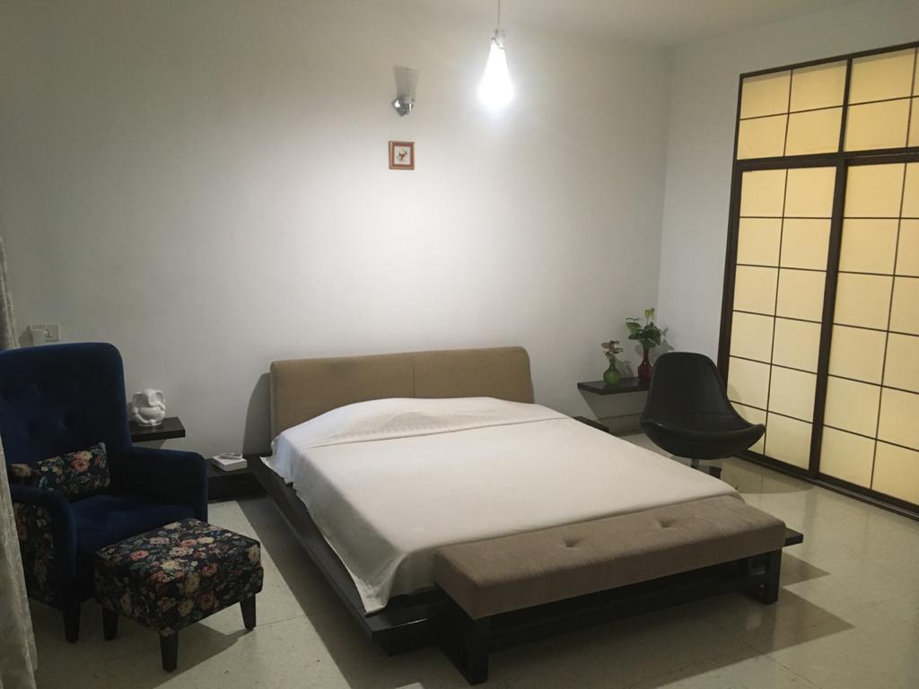 Cot 8