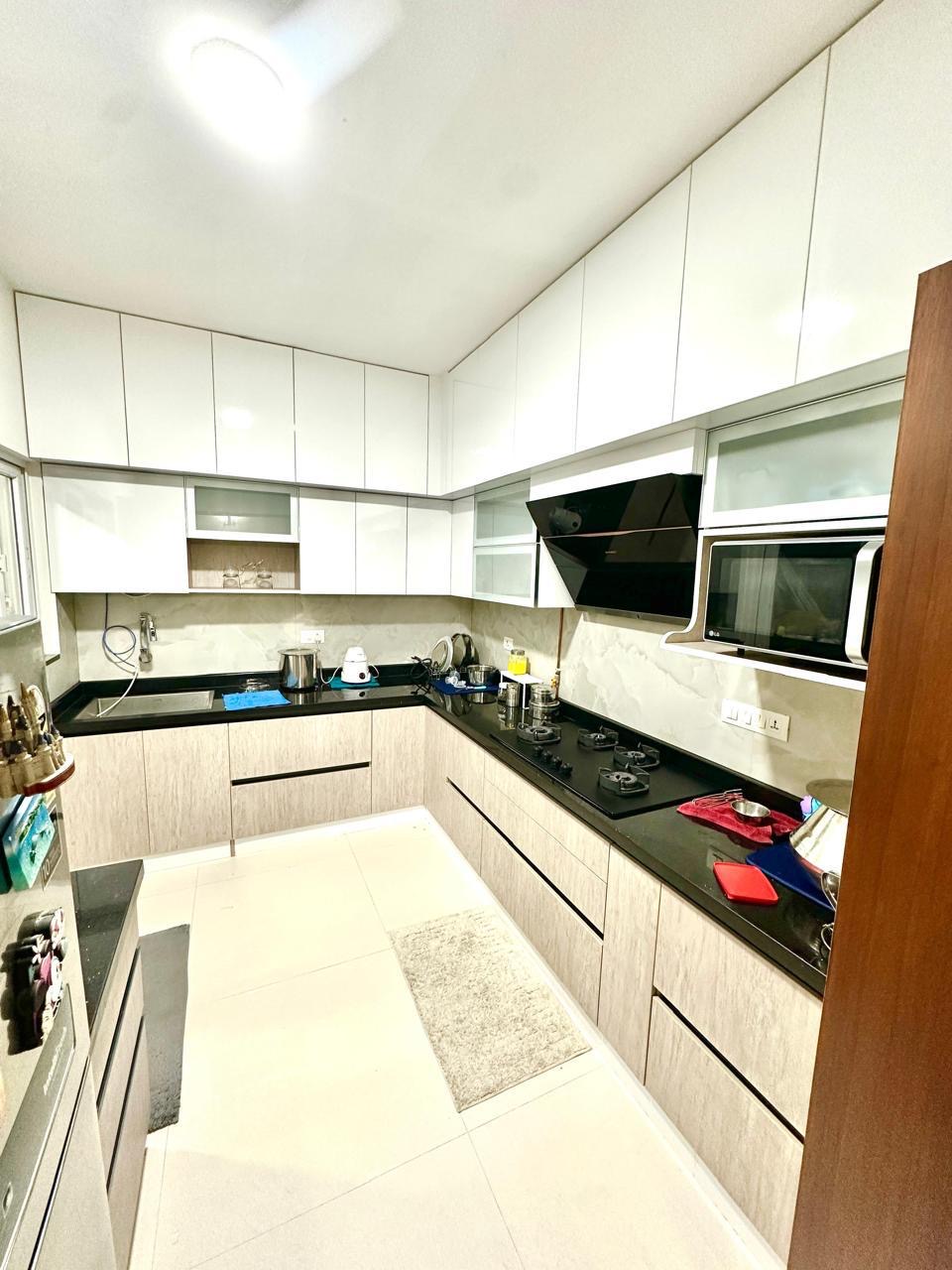 Kitchen Unit 7